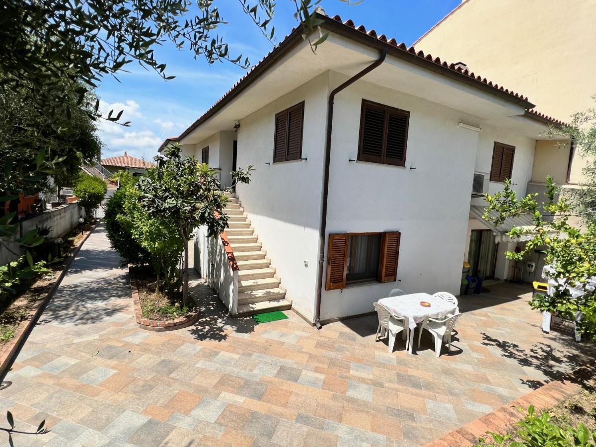 Villetta Saba Olbia Bagian luar foto